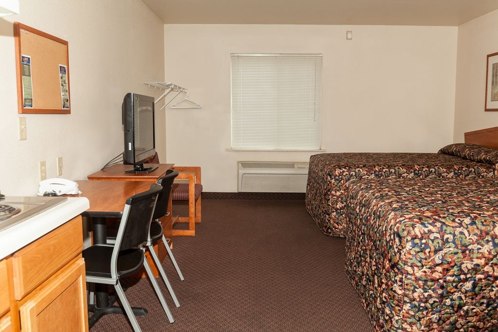 Woodspring Suites San Antonio North Live Oak I-35 Room photo