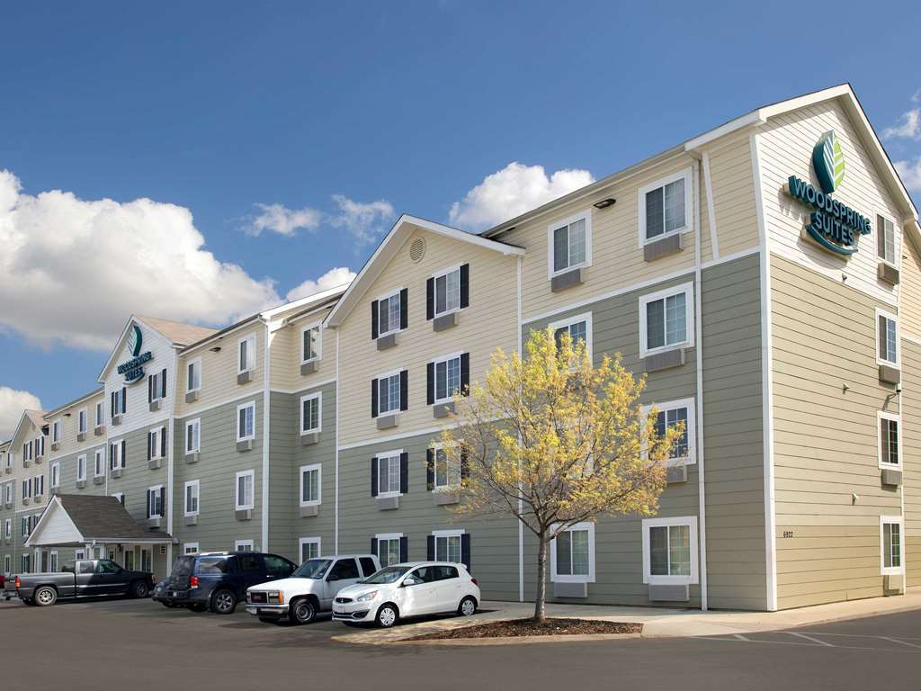 Woodspring Suites San Antonio North Live Oak I-35 Exterior photo