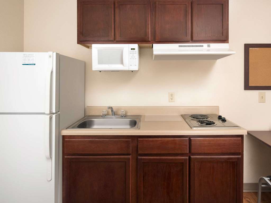 Woodspring Suites San Antonio North Live Oak I-35 Room photo